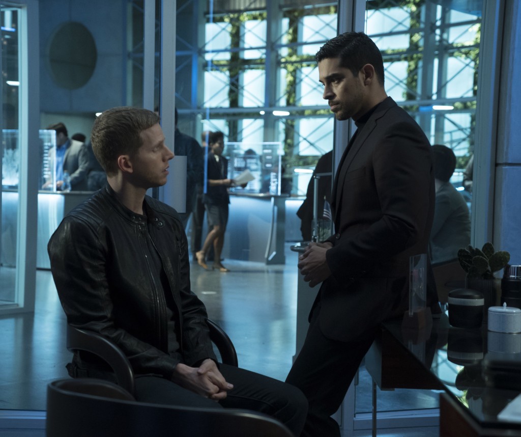 MINORITY REPORT: L-R: Dash (Stark Sands) with Det. Will Blake (Wilmer Valderrama) “Hawk-Eye”  FOX. CR: FOX. © 2015 FOX Broadcasting.