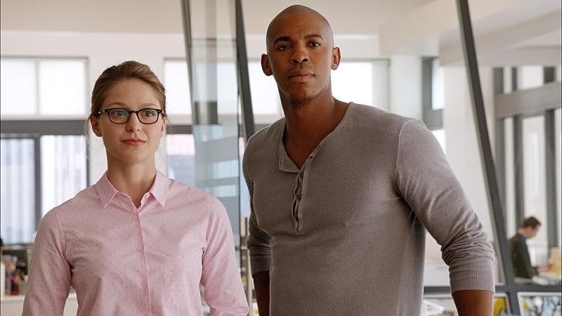 supergirl-1x01c