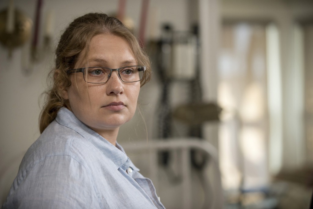 Merritt Wever as Dr. Denise Cloyd - The Walking Dead _ Season 6, Episode 2 - Photo Credit: Gene Page/AMC